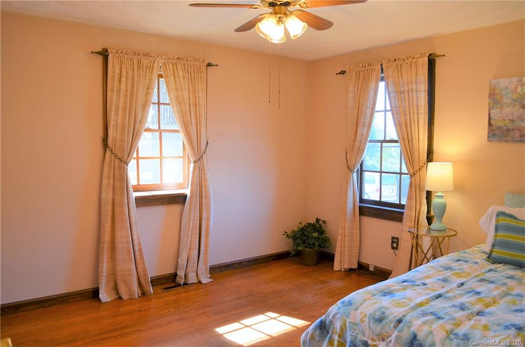 1868 Noah Path Conover, NC 28613 - Photo 22 of 45 Gallery Image 22