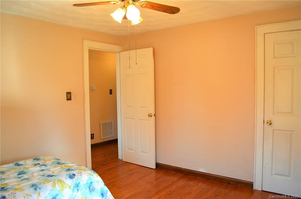 1868 Noah Path Conover, NC 28613 - Photo 23 of 45 Gallery Image 23