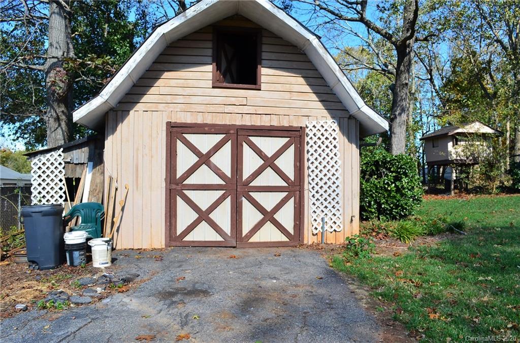 1868 Noah Path Conover, NC 28613 - Photo 44 of 45 Gallery Image 44