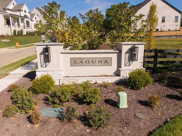 $1,949,900 | 1006 Laguna Drive, Franklin, TN 37067