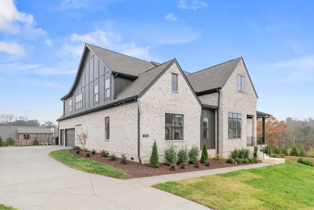 $1,949,900 | 1006 Laguna Drive, Franklin, TN 37067