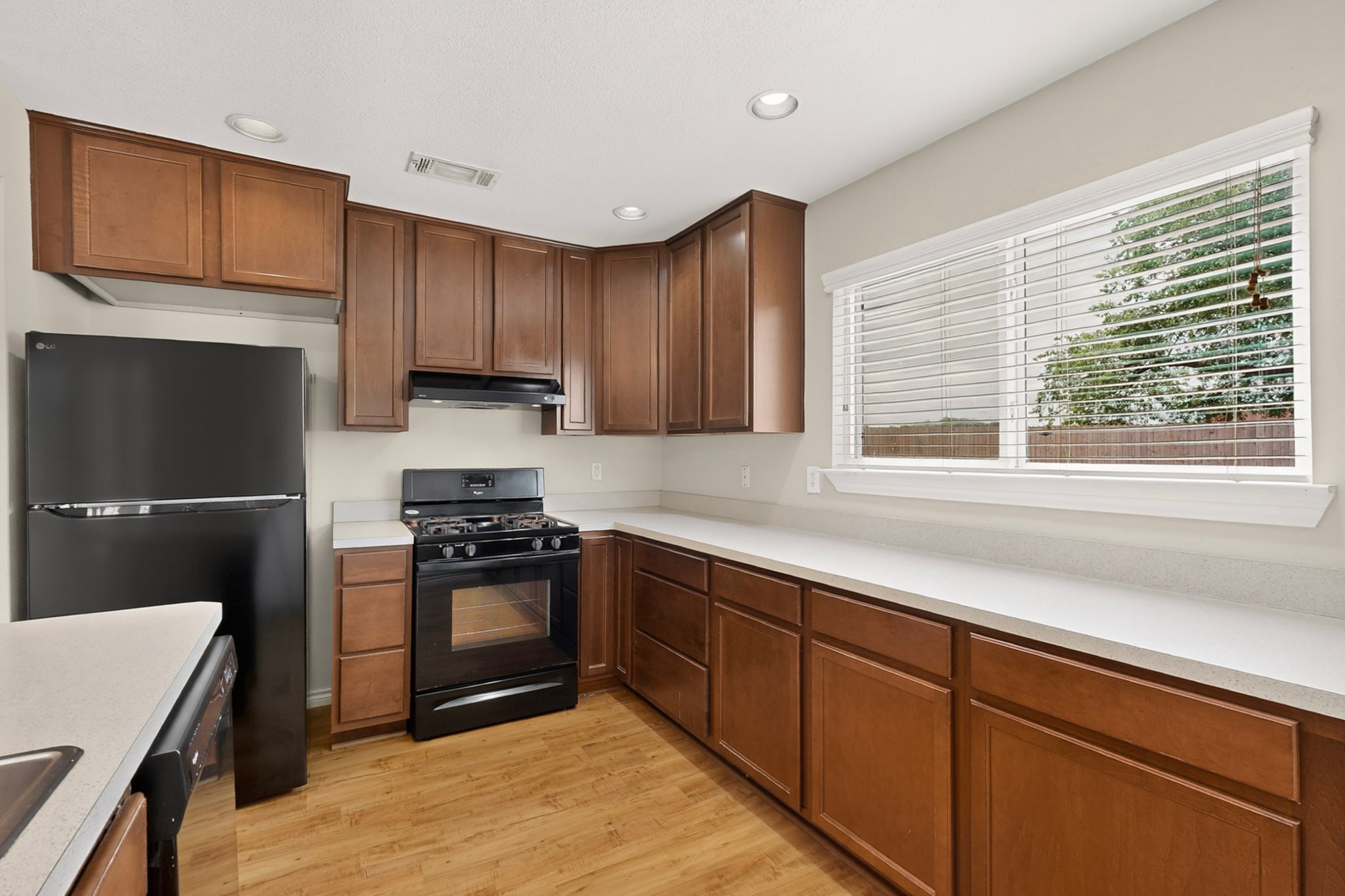 12711 Rampart Street Austin, TX 78727 - Photo 16 of 39