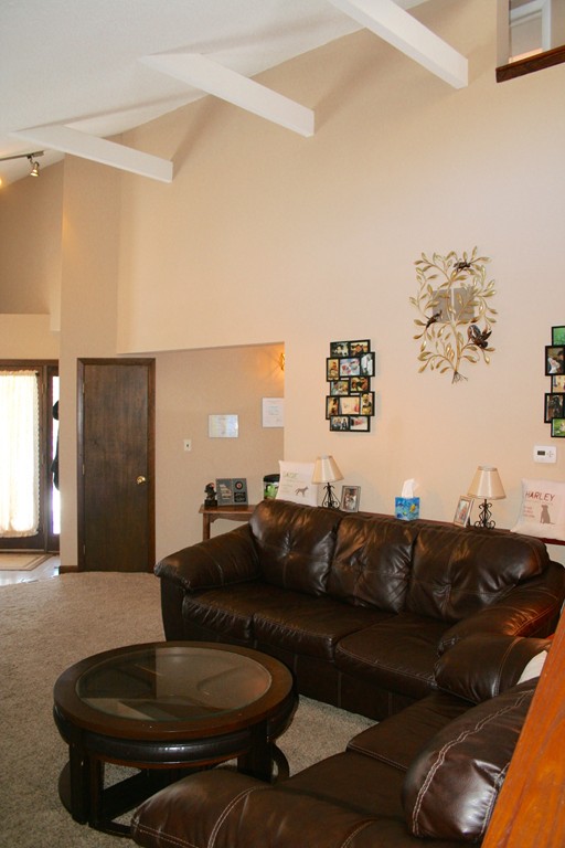 808 Main Road Granville, MA 01034 - Photo 8 of 30 Gallery Image 8