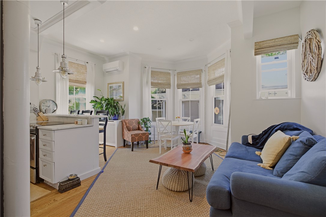 67 Perry Street, Unit 5 Newport, RI 02840 - Photo 5 of 26