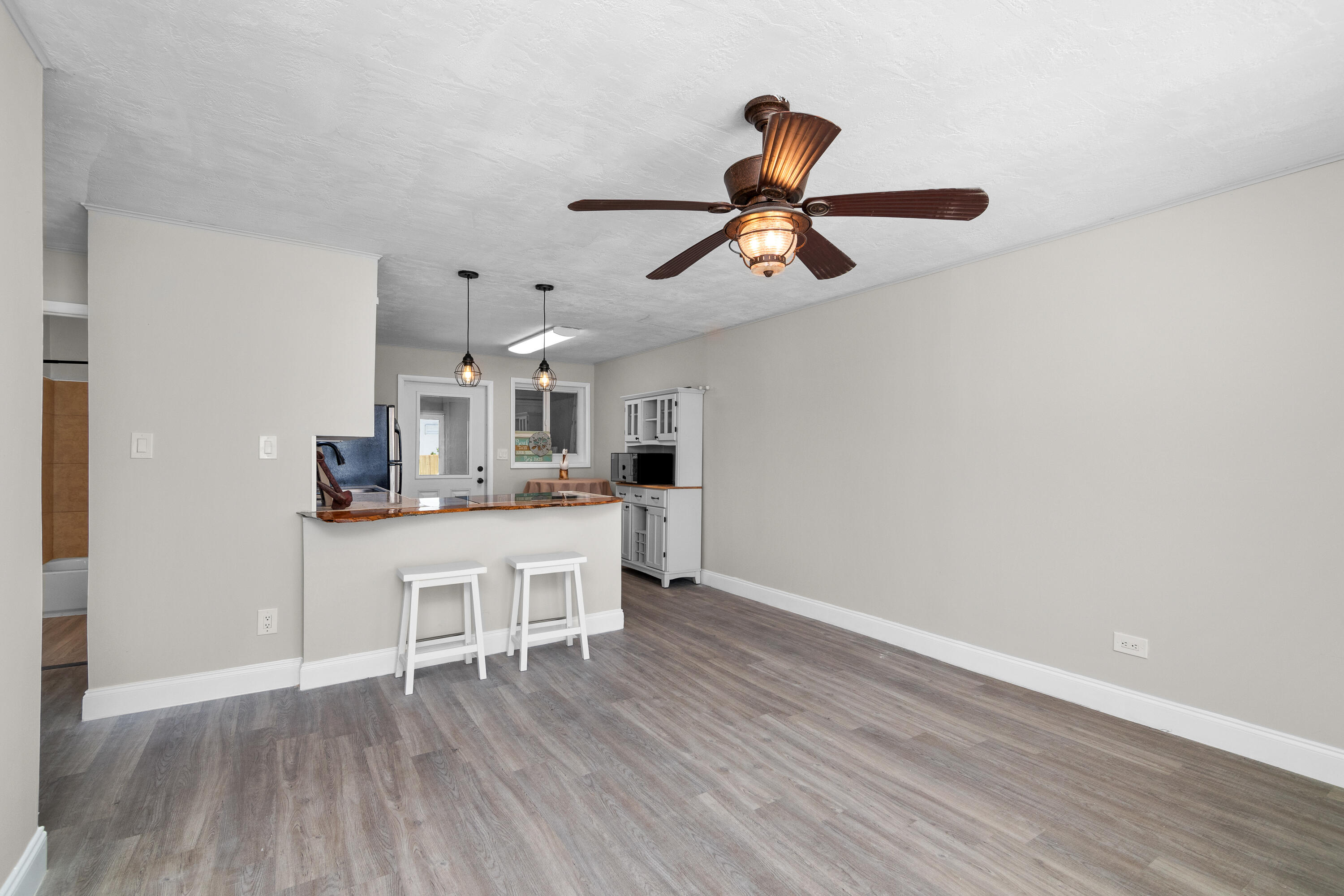 10873 7th Ave Gulf Marathon, FL 33050 - Photo 12 of 25 a kitchen with a table and chairs
