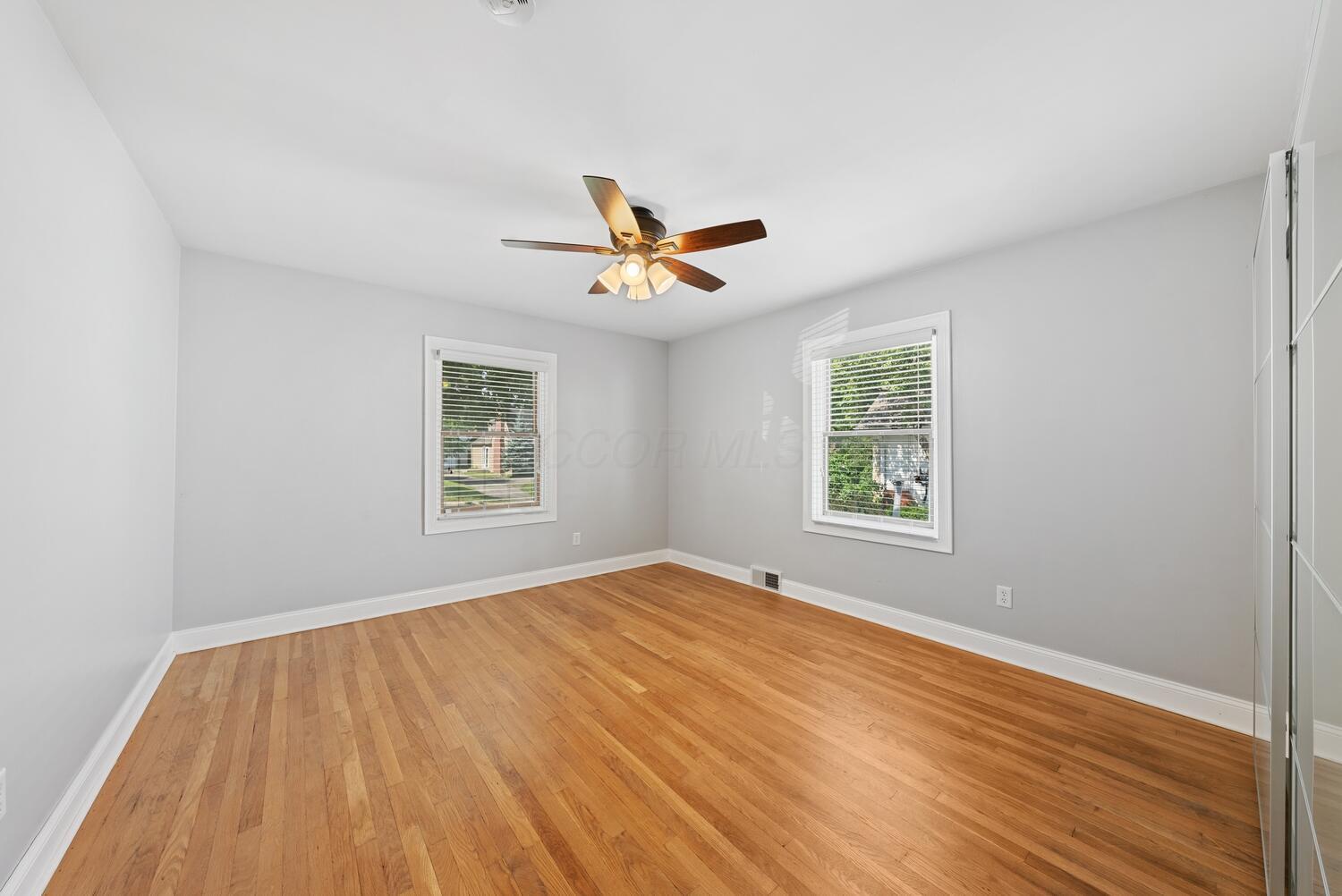 122 West Henderson Road Columbus, OH 43214 - Photo 17 of 49 20-122 W Henderson Rd, Columbus