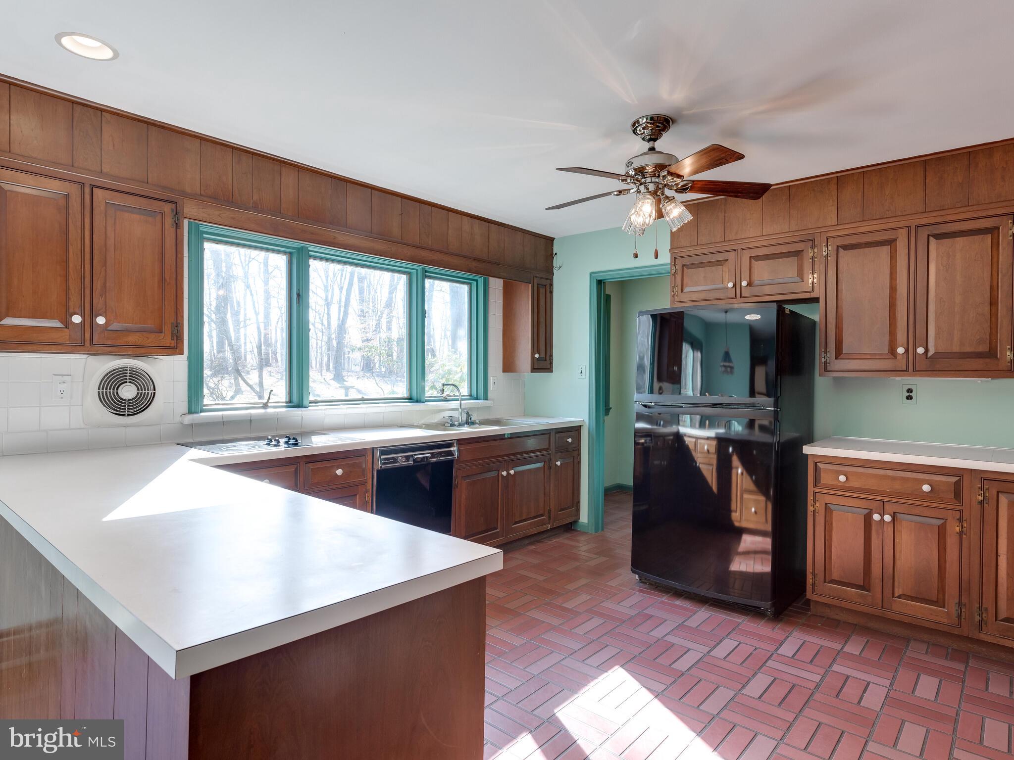 930 Conner Road West Chester, PA 19380 - Photo 22 of 52 Eat-in Kitchen