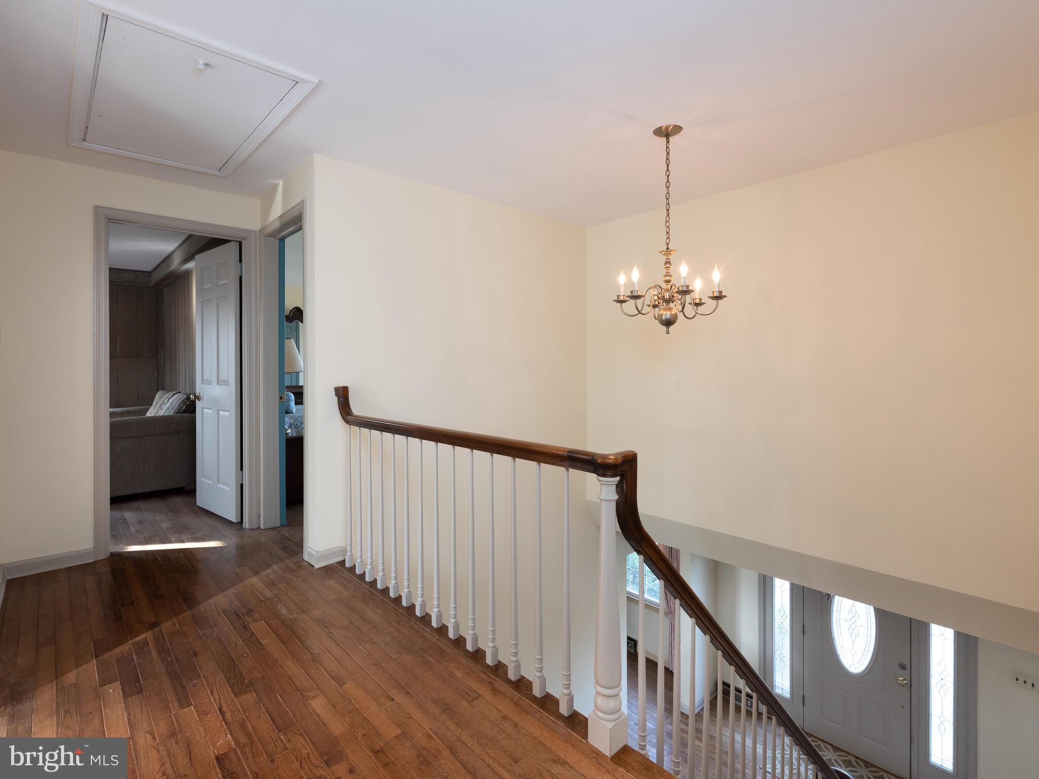 930 Conner Road West Chester, PA 19380 - Photo 38 of 52 2nd Floor Hallway