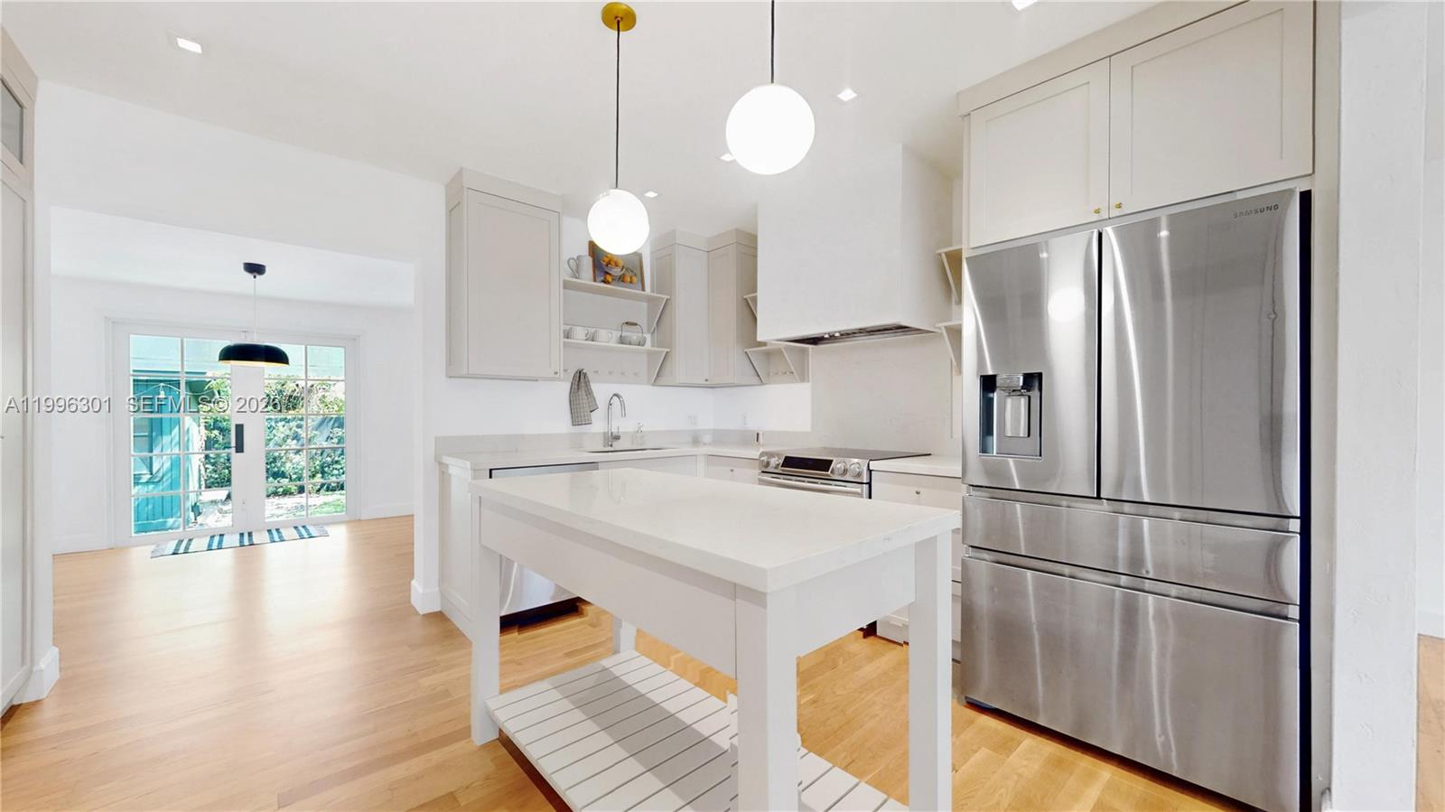 6415 Southwest 39th Street Miami, FL 33155 - Photo 10 of 37 Gallery Image 10