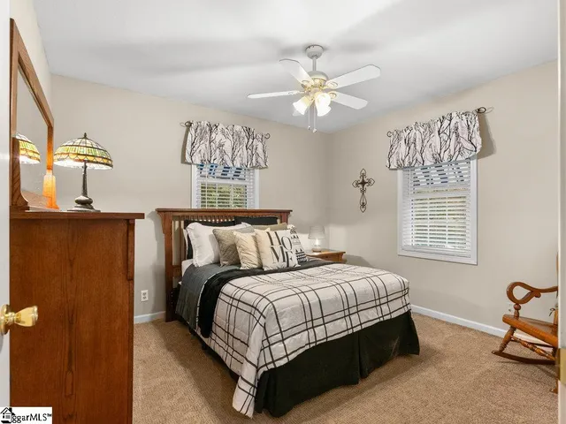 $659,900 | 620 Oak Grove Road, Landrum, SC 29356