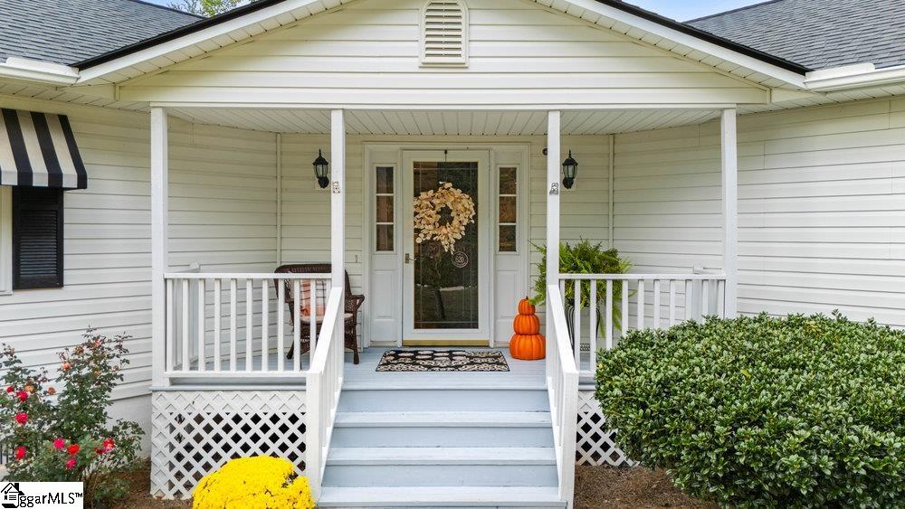 620 Oak Grove Road Landrum, SC 29356 - Photo 4 of 35