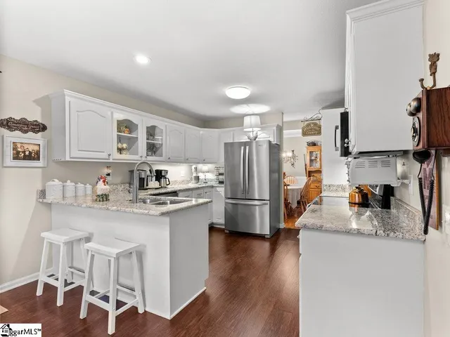 $659,900 | 620 Oak Grove Road, Landrum, SC 29356