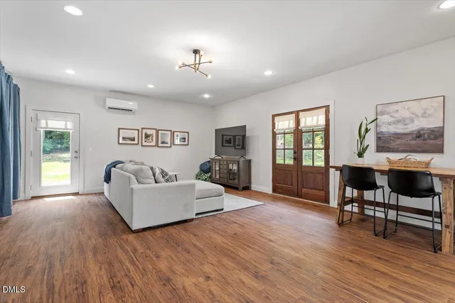 $1,449,000 | 595 Billets Run, Moncure, NC 27559