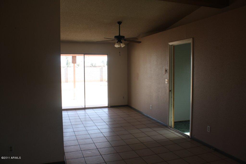 6745 West Merrell Street Phoenix, AZ 85033 - Photo 3 of 10 Dining Area