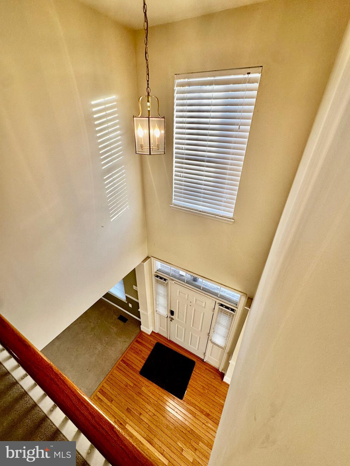 43438 Oxen Lane Chantilly, VA 20152 - Photo 24 of 49 a view of a room with windows
