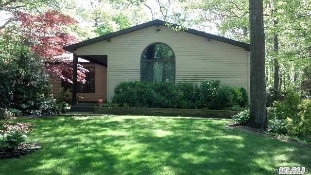 8 Rolling Road Miller Place, NY 11764 - Photo 1 of 1 Gallery Image 1