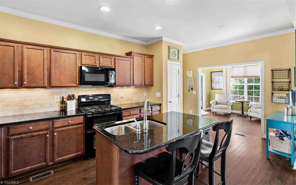 5811 Stanley Huff Road Summerfield, NC 27358 - Photo 10 of 46