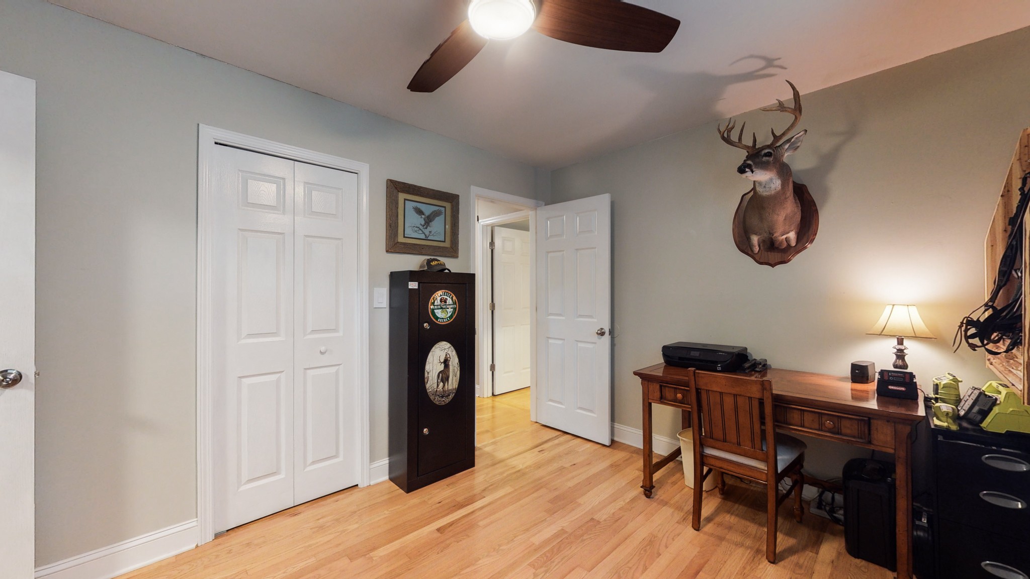 712 Spring Creek Road Lebanon, TN 37087 - Photo 16 of 33 a view of a workspace with furniture and wooden floor