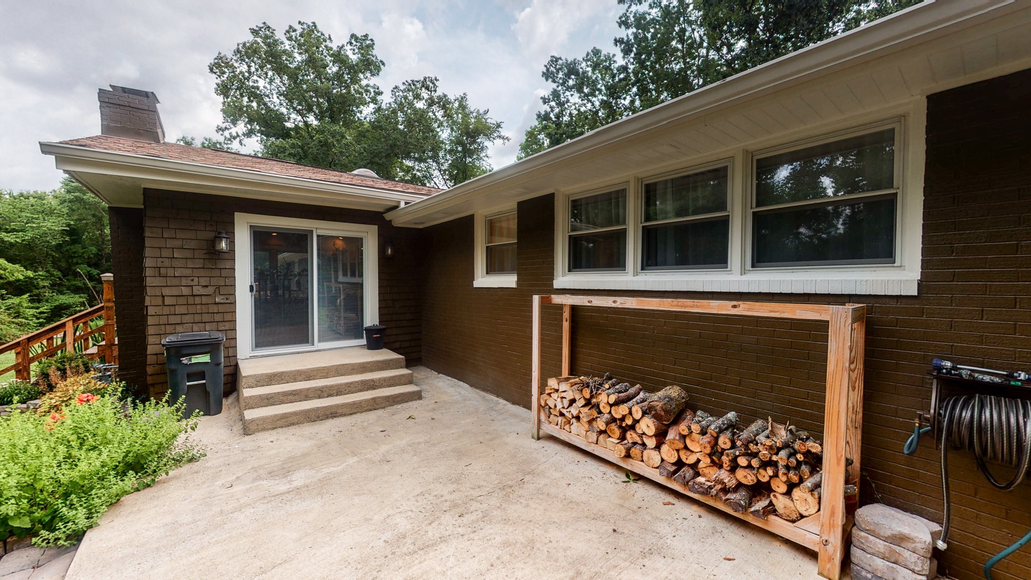 712 Spring Creek Road Lebanon, TN 37087 - Photo 20 of 33 a front view of a house with a garden