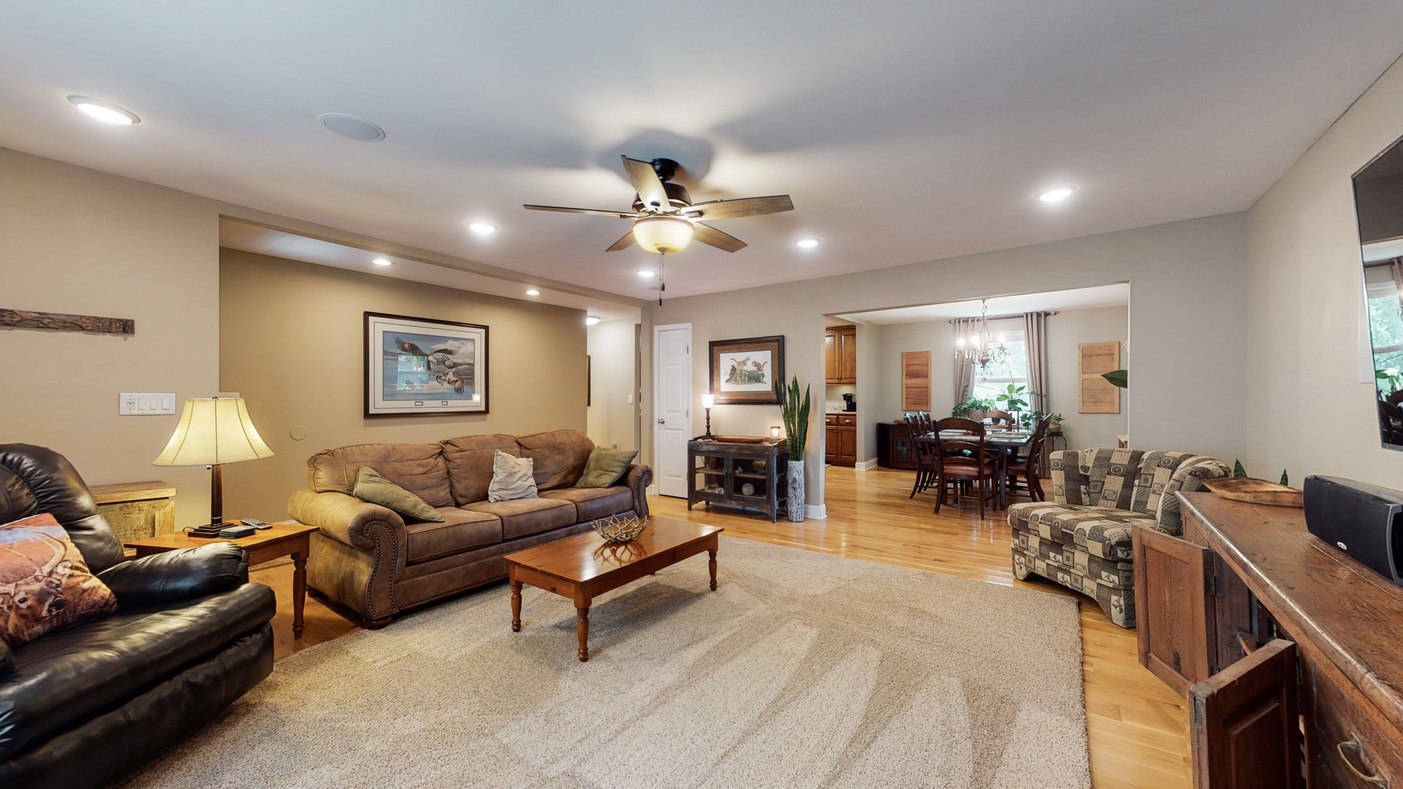 712 Spring Creek Road Lebanon, TN 37087 - Photo 3 of 33 a living room with furniture