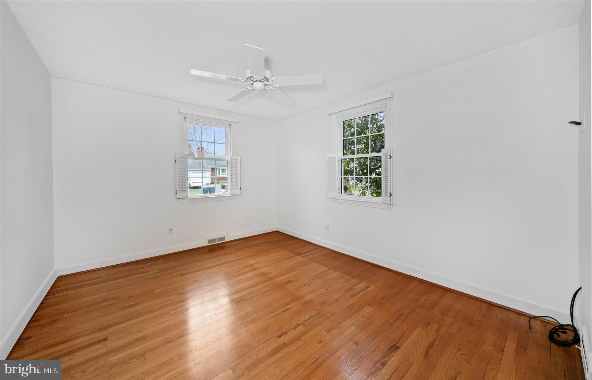 47 Paschall Road Wilmington, DE 19803 - Photo 11 of 26 Bright and airy blank canvas room.