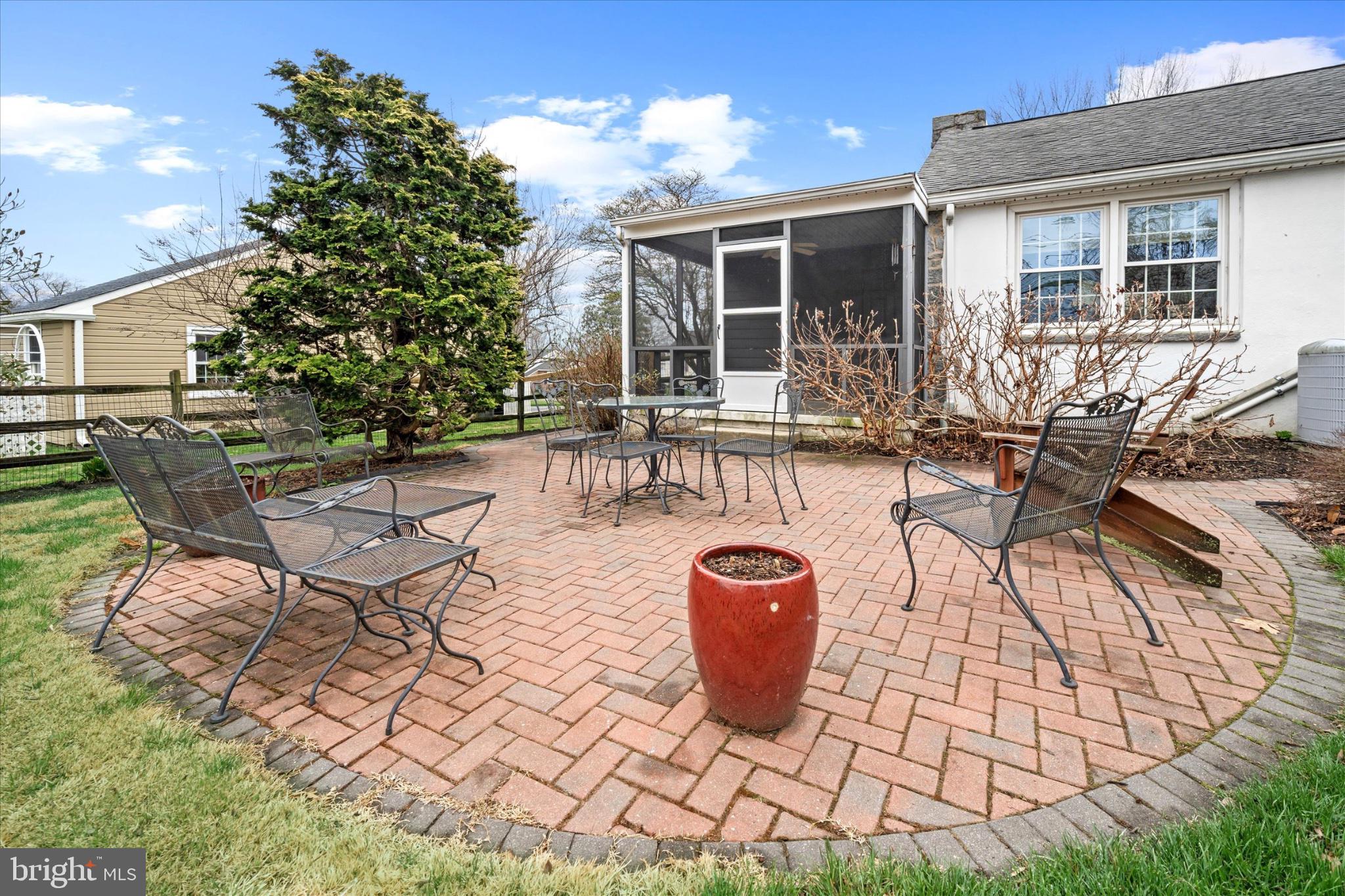 47 Paschall Road Wilmington, DE 19803 - Photo 16 of 26 Charming patio for outdoor gatherings.