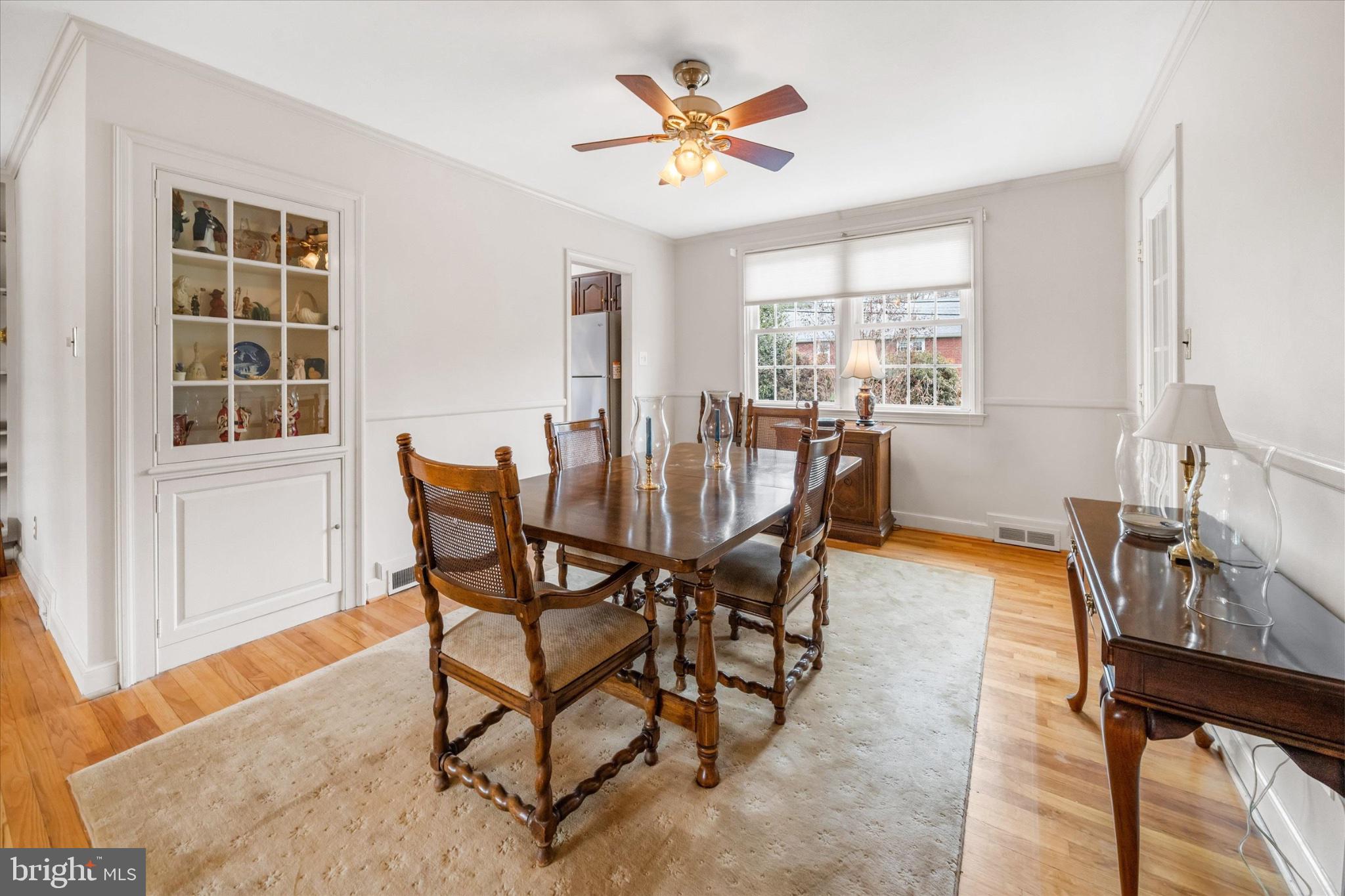 47 Paschall Road Wilmington, DE 19803 - Photo 6 of 26 Elegant dining space with natural light.