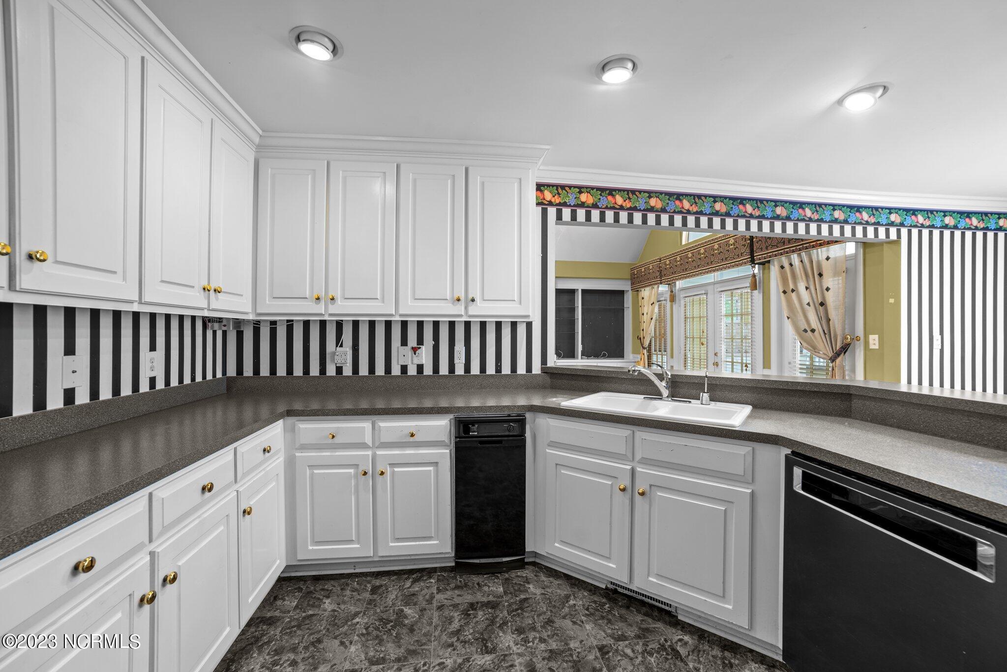 5904 Sandford Road Wilson, NC 27896 - Photo 29 of 43 17-web-or-mls-DSC_9823