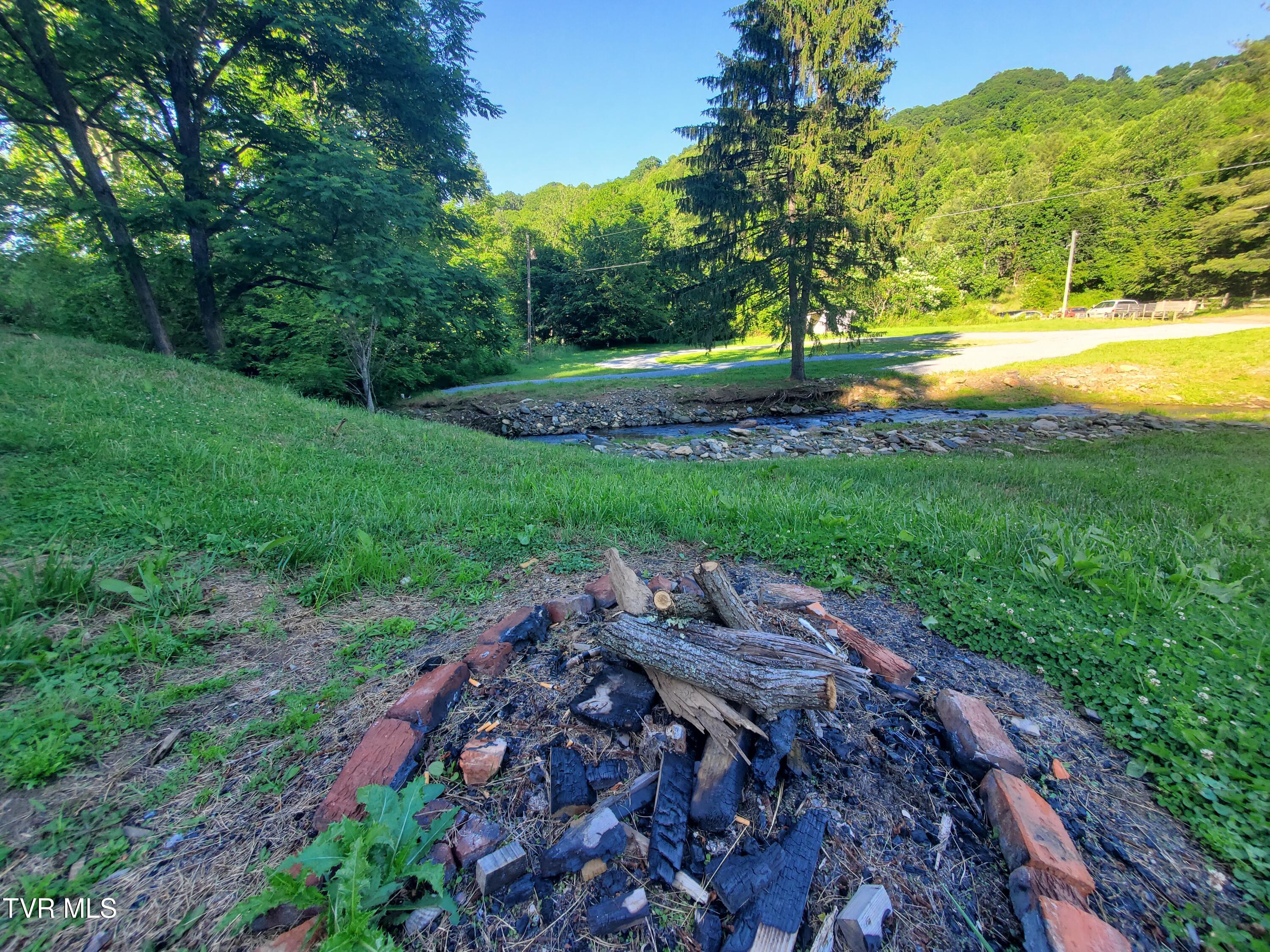 673 Hampton Creek Road Roan Mountain, TN 37687 - Photo 38 of 46 20260603_182433