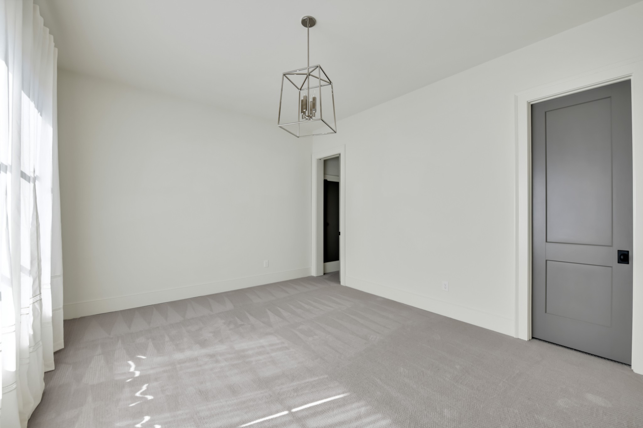 211B Page Road Nashville, TN 37205 - Photo 37 of 43 a view of a room with a ceiling fan