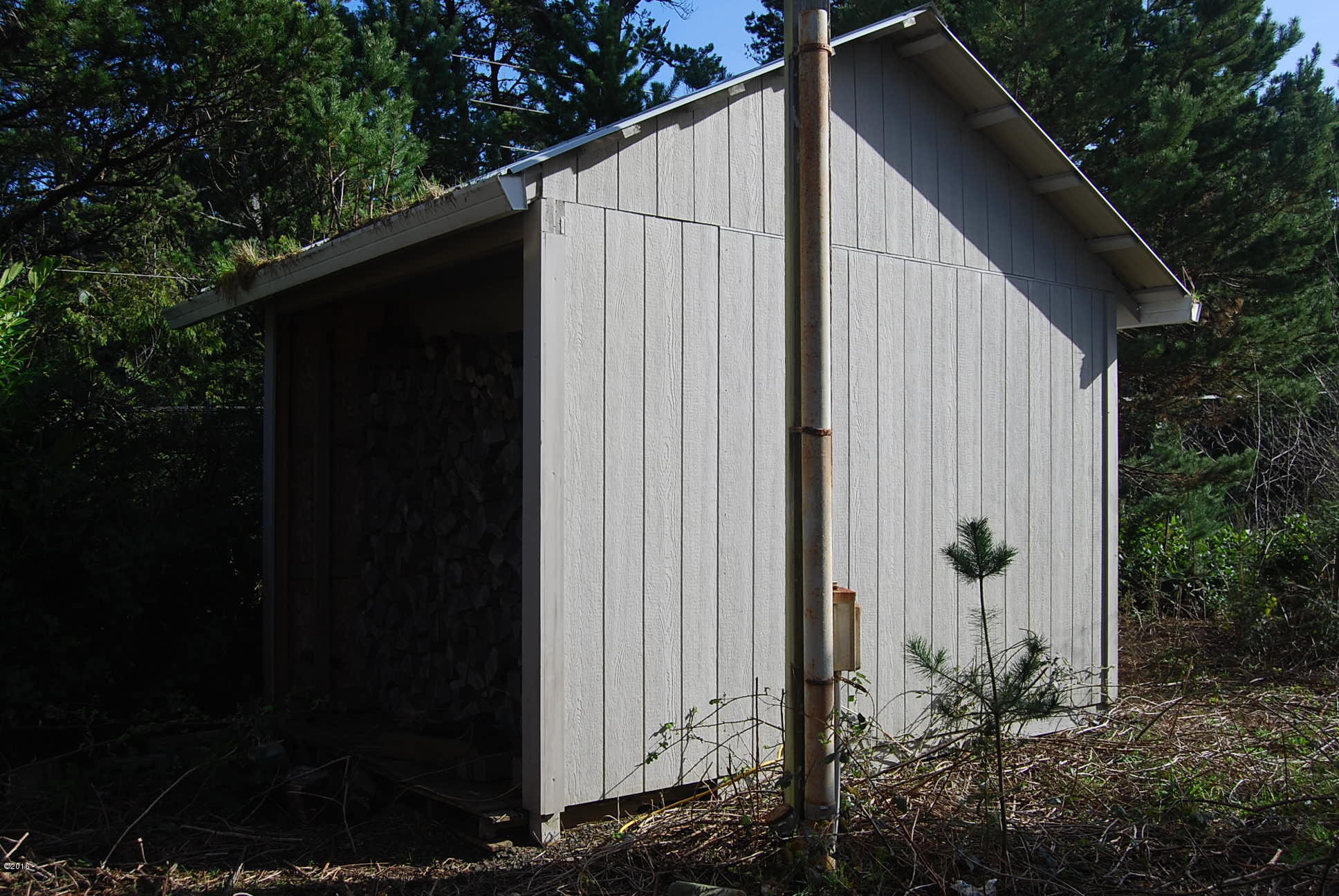 6340 Rhododendron Avenue Lincoln City, OR 97367 - Photo 4 of 6 Wood Shed