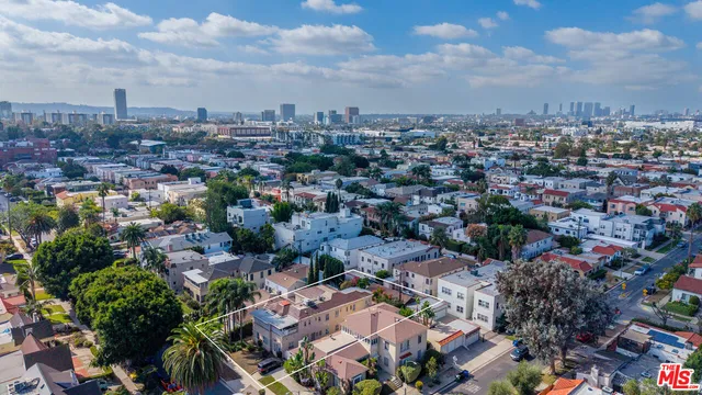 $1,899,000 | 461 North Vista Street, Los Angeles, CA 90036