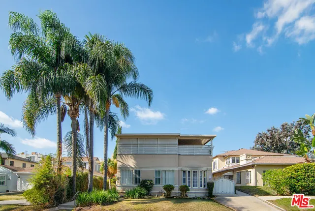 $1,899,000 | 461 North Vista Street, Los Angeles, CA 90036