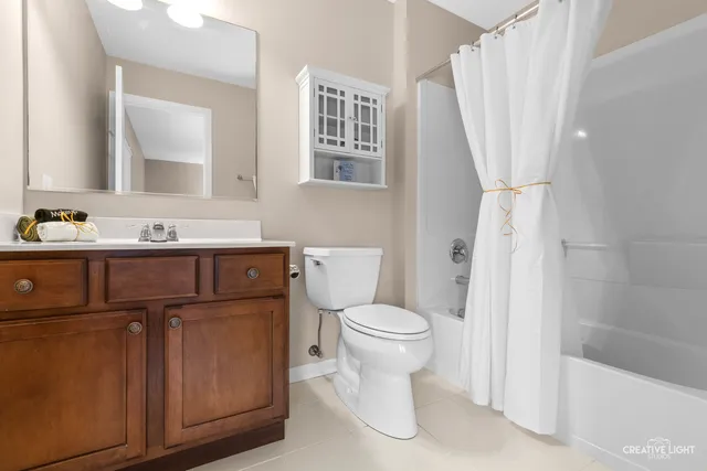 $369,500 | N068 Forsythe Court, Winfield, IL 60190