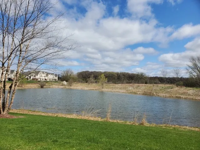 $369,500 | N068 Forsythe Court, Winfield, IL 60190