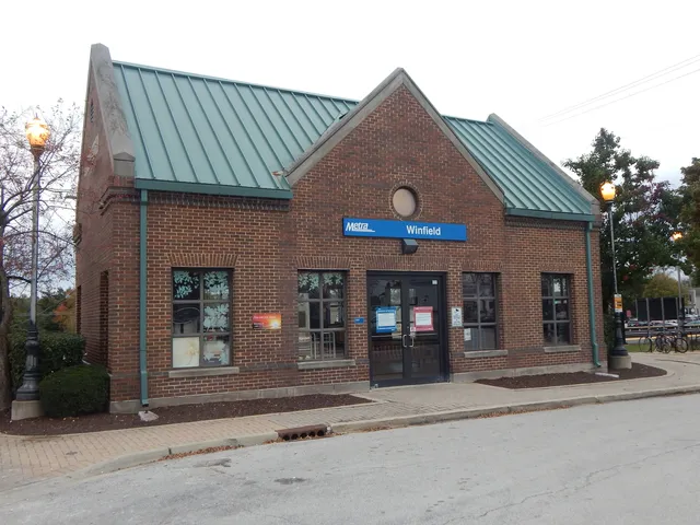 $369,500 | N068 Forsythe Court, Winfield, IL 60190