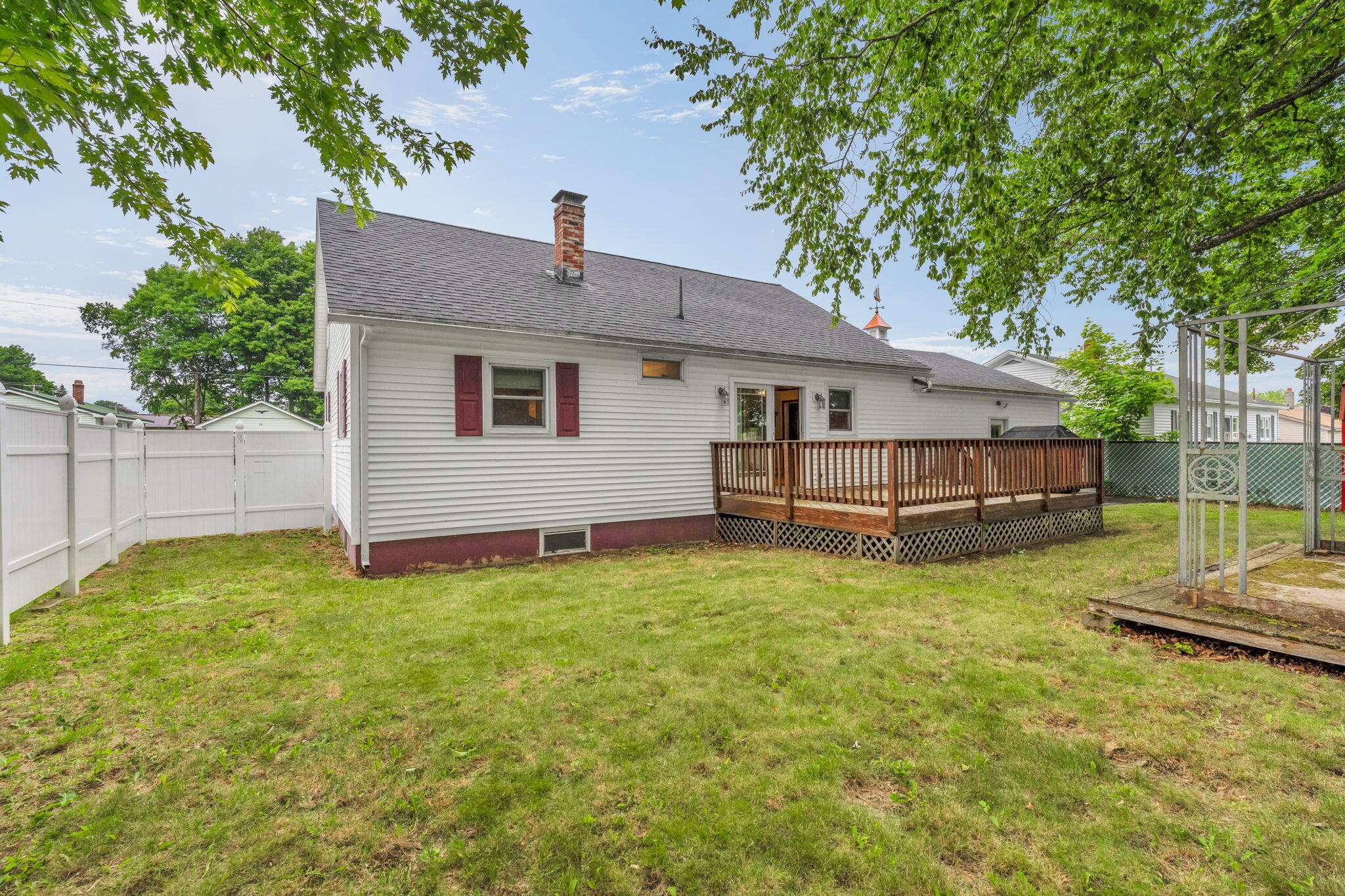 18 Grove Street East Millinocket, ME 04430 - Photo 9 of 58 34-web-or-mls-18-grove-st