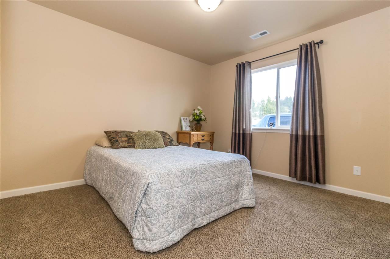 16313 North Dalton Road Spokane, WA 99208 - Photo 15 of 20