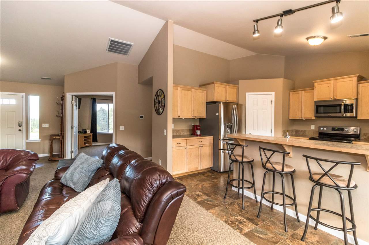 16313 North Dalton Road Spokane, WA 99208 - Photo 8 of 20