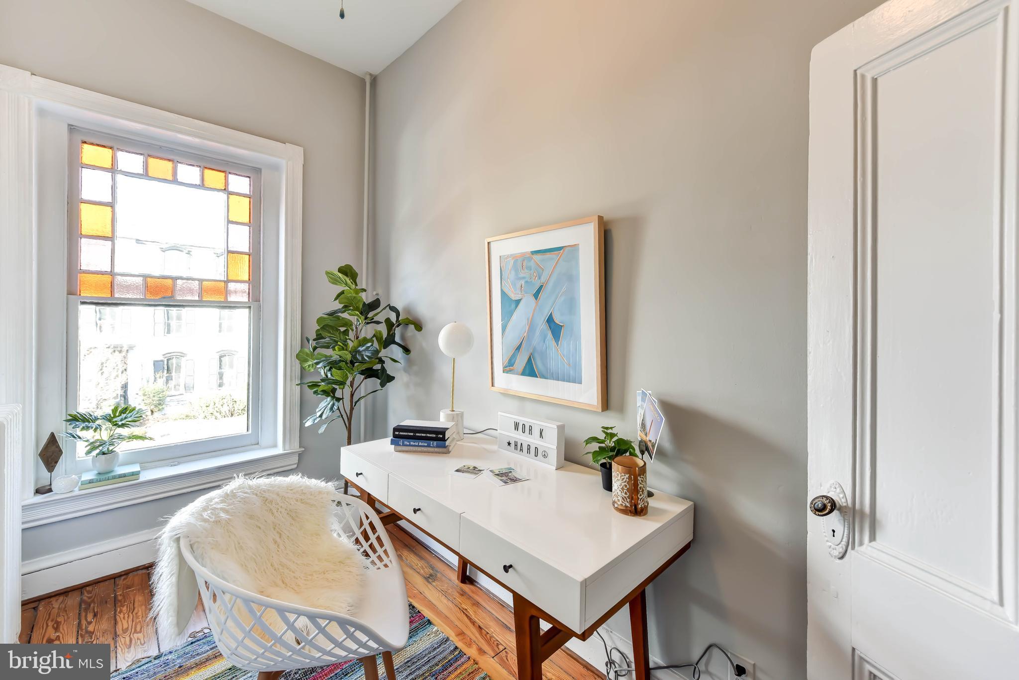 321 A Street Northeast Washington, DC 20002 - Photo 33 of 40 Den/office has stained glass