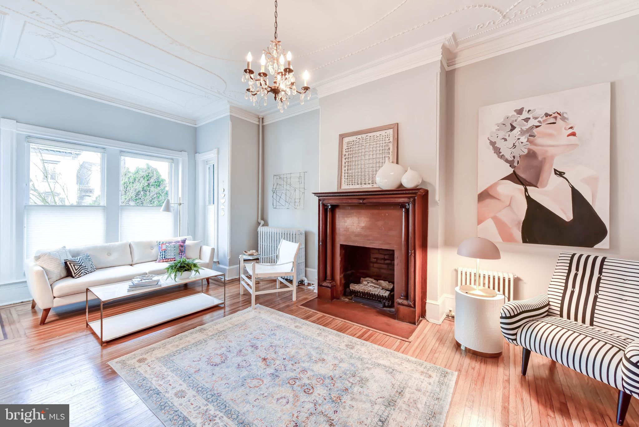 321 A Street Northeast Washington, DC 20002 - Photo 5 of 40 Spacious light-filled living room