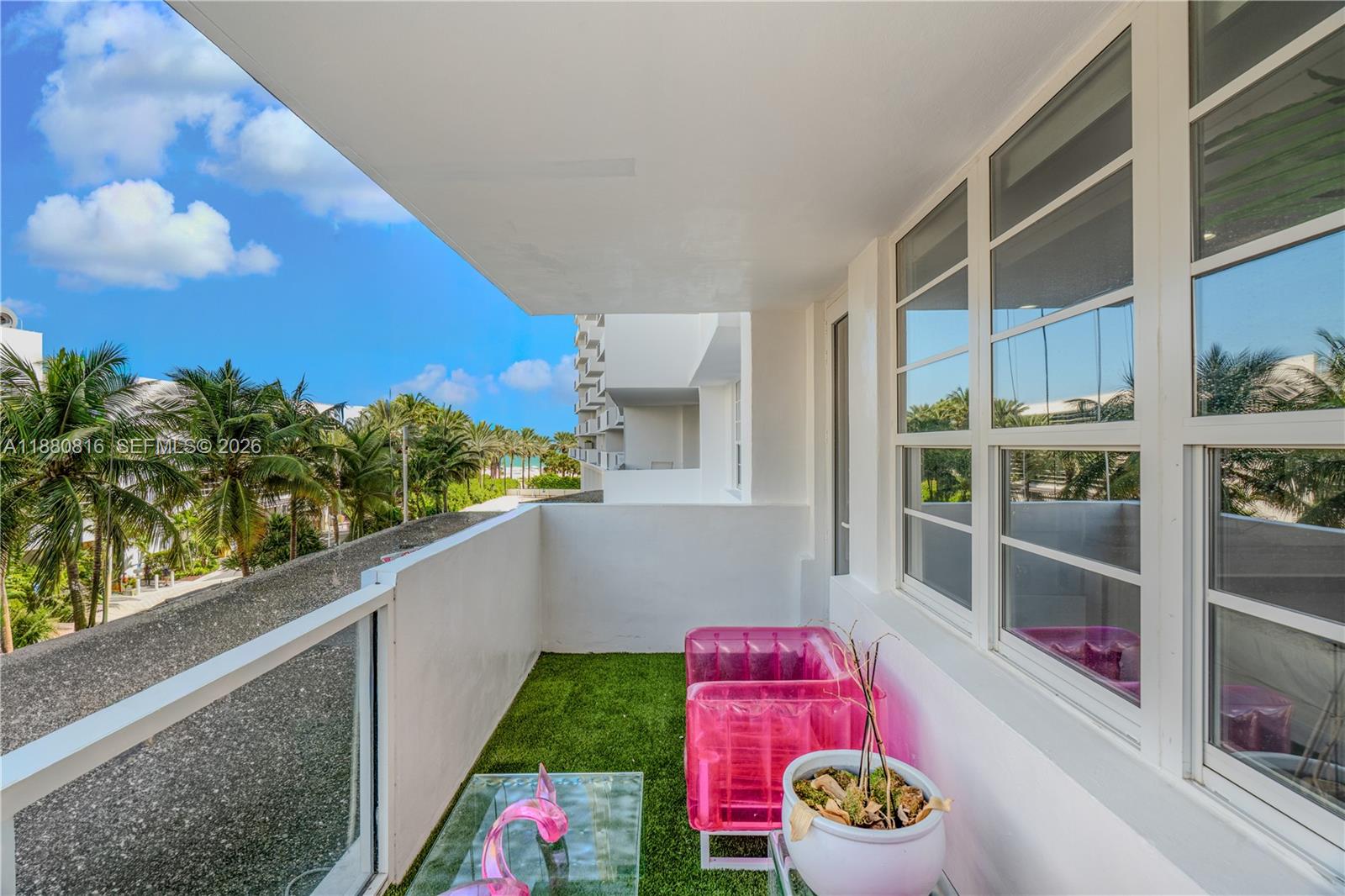 100 Lincoln Road, Unit 323 Miami Beach, FL 33139 - Photo 13 of 62