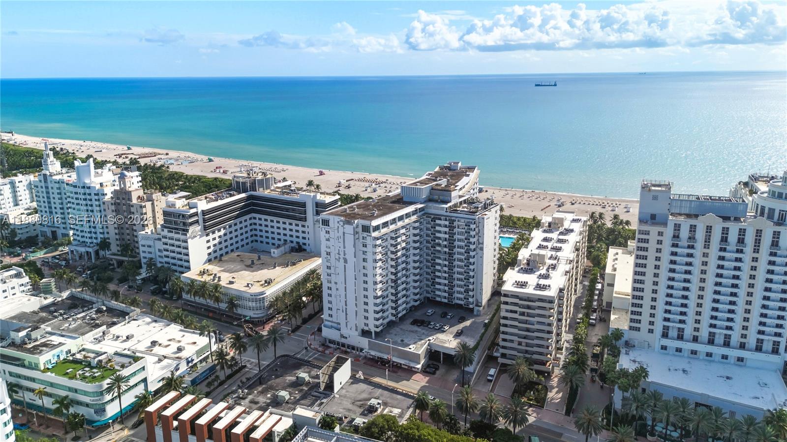 100 Lincoln Road, Unit 323 Miami Beach, FL 33139 - Photo 58 of 62