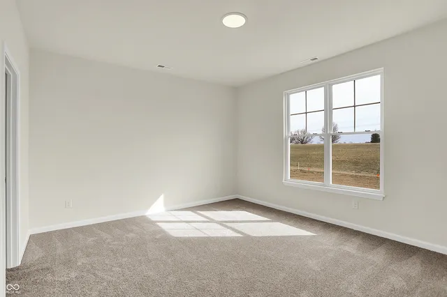 $258,080 | 1615 Clover Xing Drive, Greenfield, IN 46140