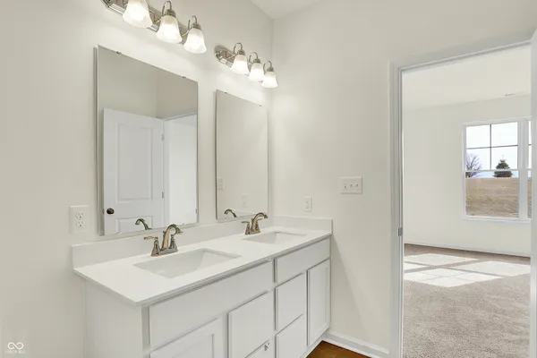 $258,080 | 1615 Clover Xing Drive, Greenfield, IN 46140