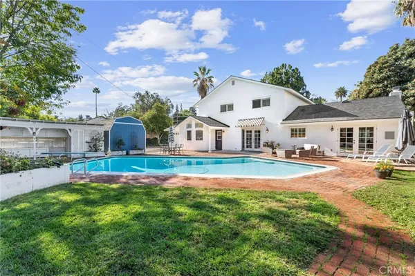 $939,000 | 1525 Garden Street, Redlands, CA 92373