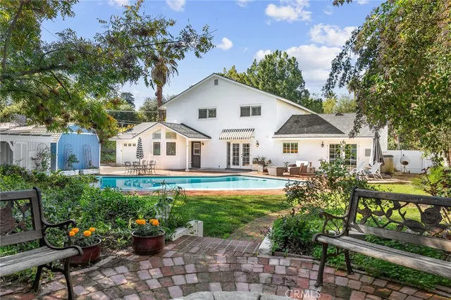 a view of a house with outdoor space