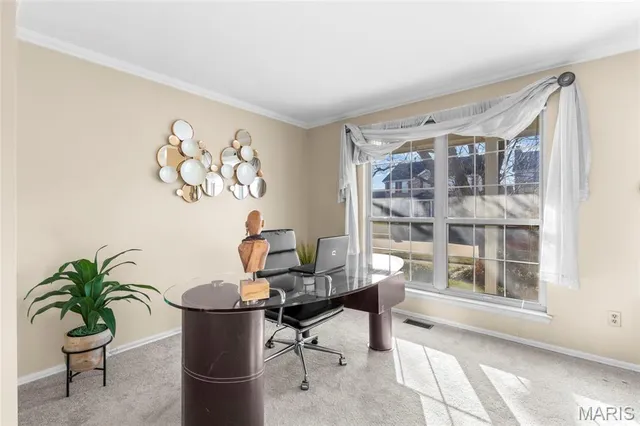 $329,900 | 2433 Lavinia Court, Florissant, MO 63033