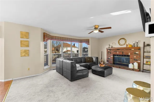 $329,900 | 2433 Lavinia Court, Florissant, MO 63033