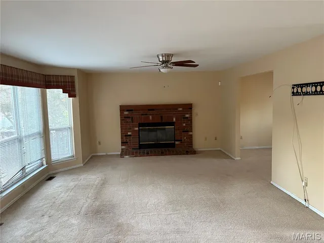 $329,900 | 2433 Lavinia Court, Florissant, MO 63033